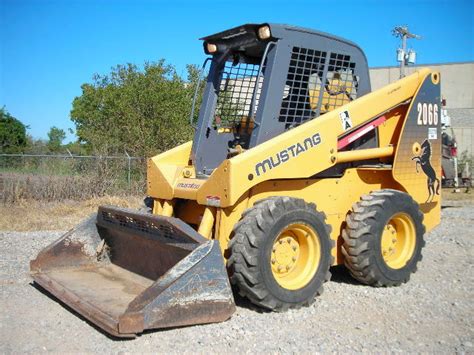 mustang skid steer lift capacity|2066 mustang skid steer specs.